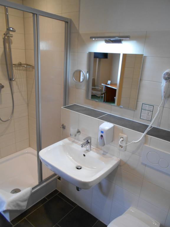 Siu Hotel Magdeburg Room photo