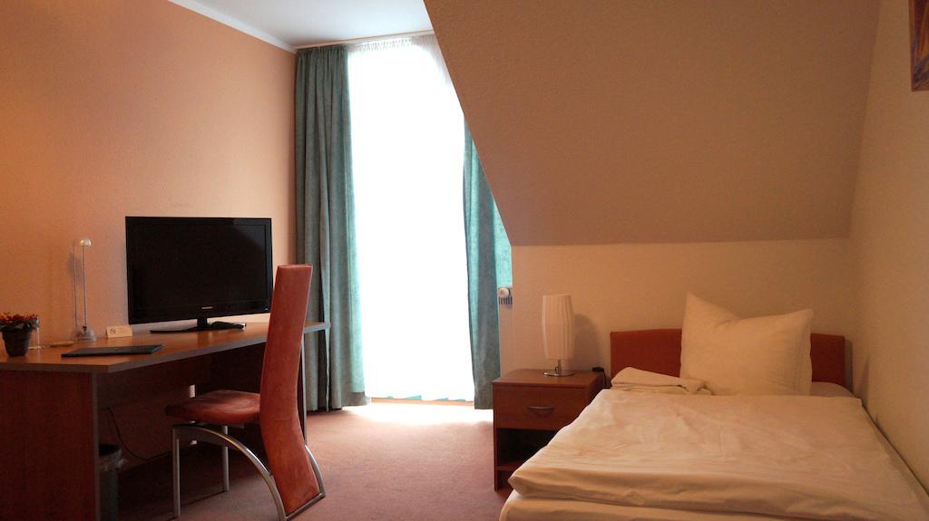 Siu Hotel Magdeburg Room photo